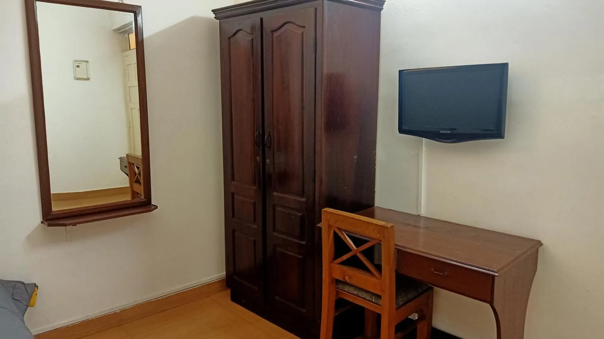 Xhostel Hostel Kochi 0*,  India