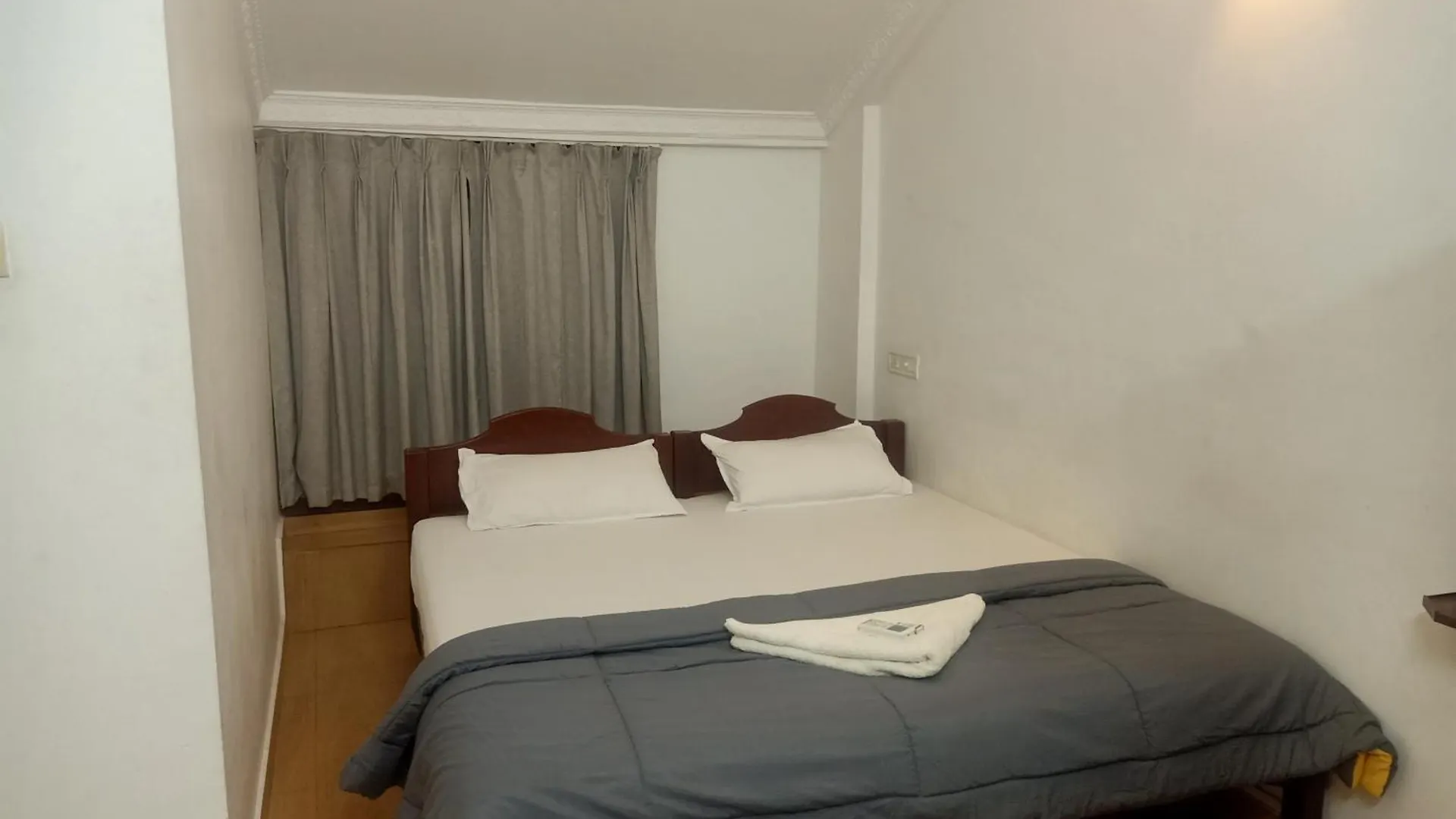 Xhostel Hostel Kochi India